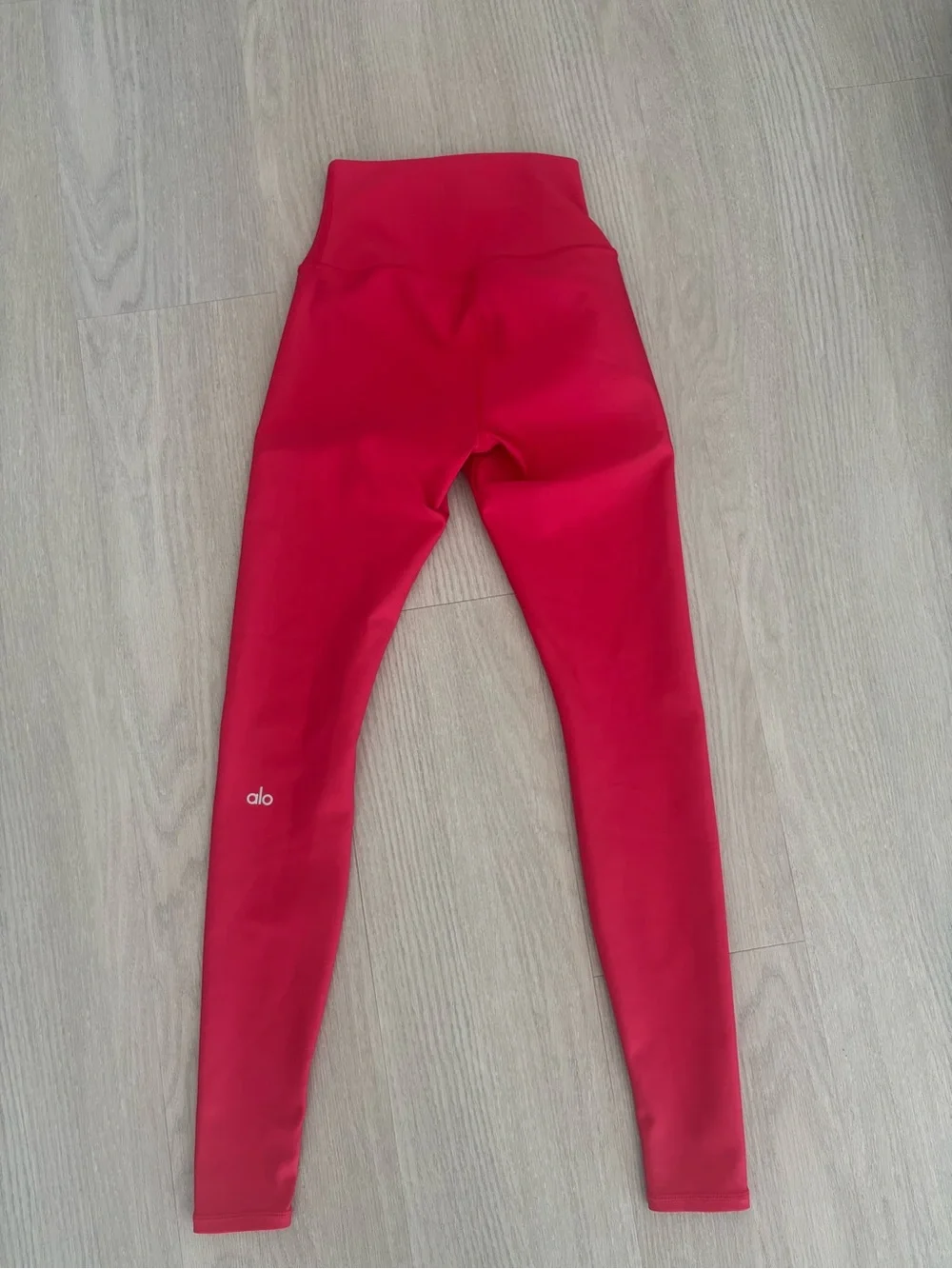 Alo Yoga Red 7/8 High-Waist Airlift Legging